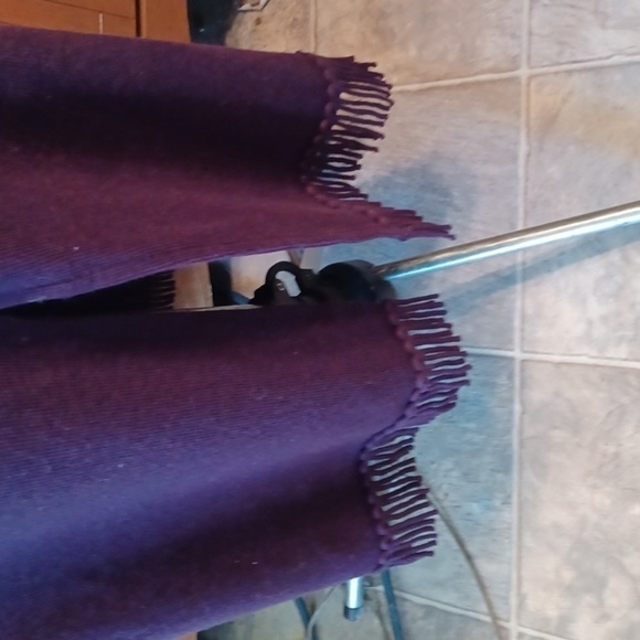 O42 DRESS BARN PLUS SIZE 2 PIECE  MAXI SWEATER TOP & SKIRT SET - Picture 6 of 8